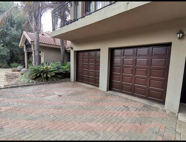 6 BEDROOM HOUSE FOR SALE IN VANDERBIJLPARK SE 3